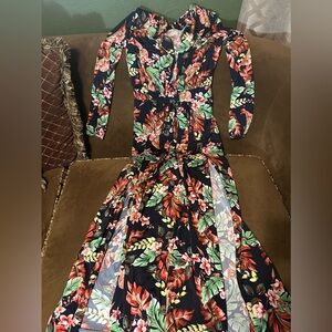 Worn once 💜 great condition 💜